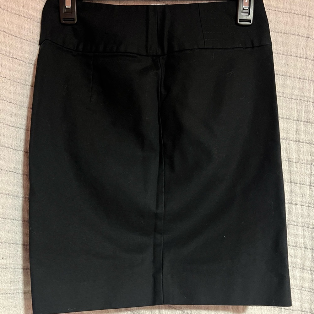 Banana Republic Black Pencil Skirt - Picture 1 of 3
